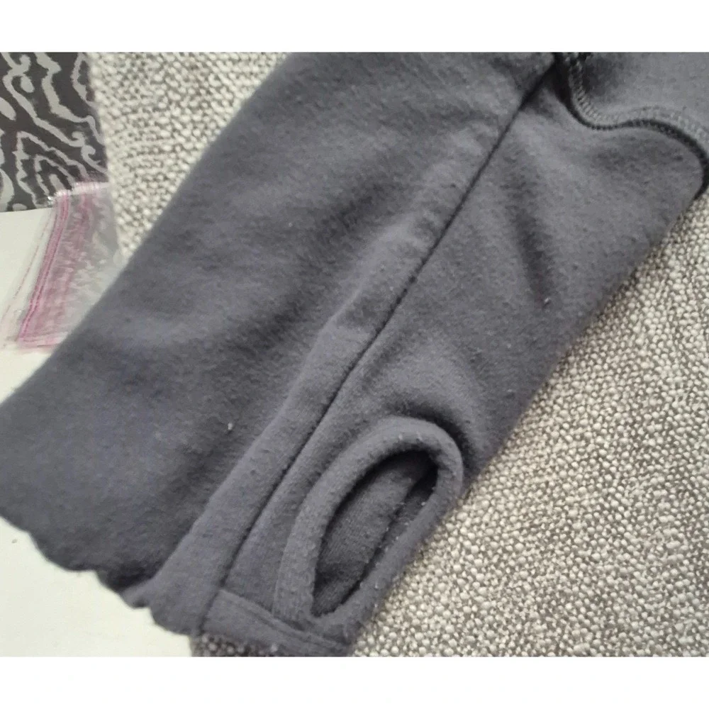 Lululemon Women's Gray Hooded Full Zip Jacket sz 4 Logo Zip Pockets Athletic